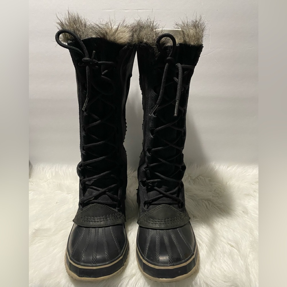 Sorel Faux Leather boots